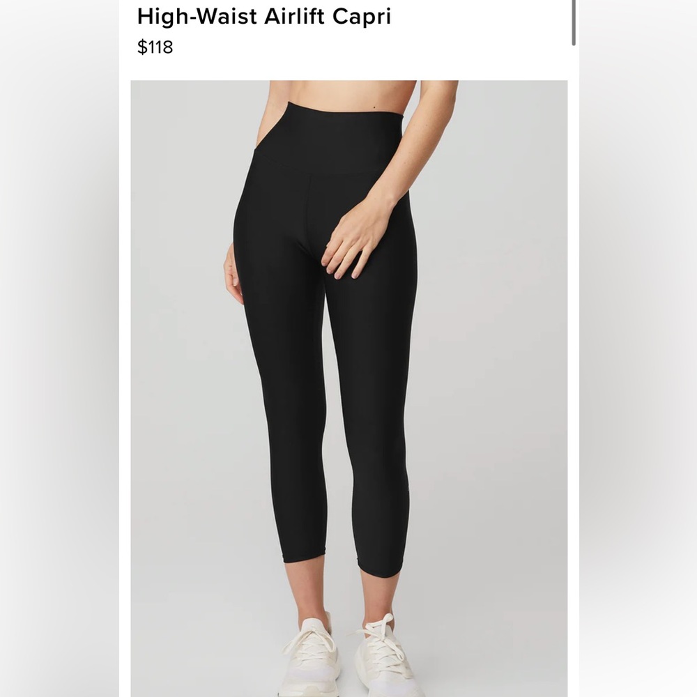 Alo yoga capri cropped airlift, black size xs